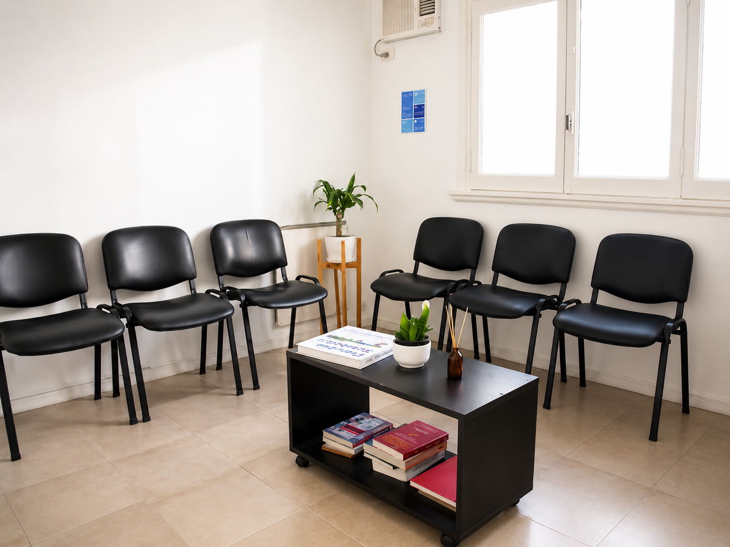 Sala de espera del Centro Regemet